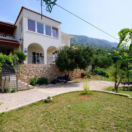Apartments Bluesun Omiš Eksteriør bilde