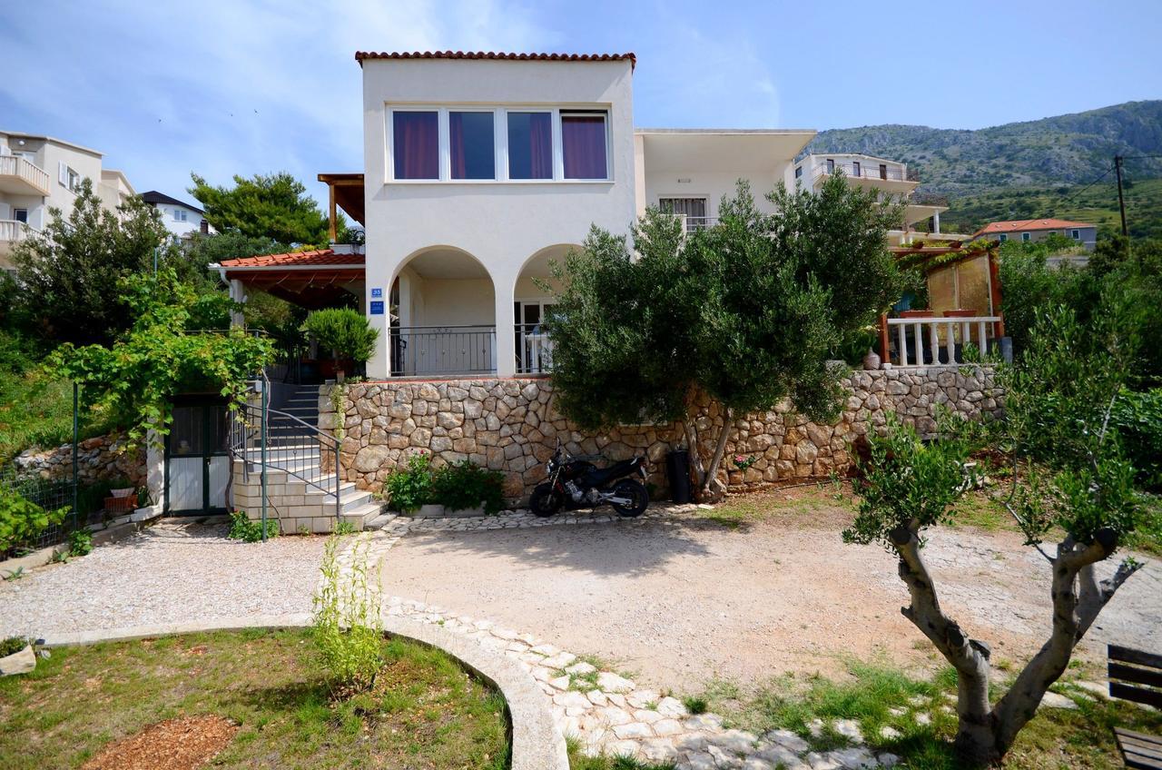 Apartments Bluesun Omiš Eksteriør bilde