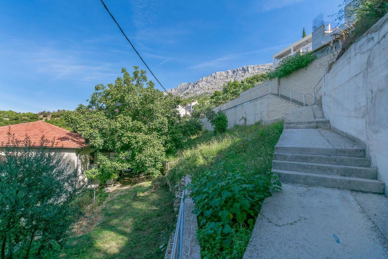 Apartments Bluesun Omiš Eksteriør bilde